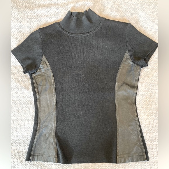 Amaya Arzuaga Ribbed Knitted Top With Lambskin 40( S/M US) - Picture 7 of 16